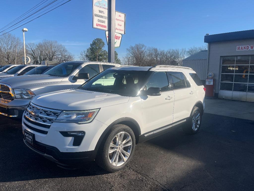2018 Ford Explorer XLT's photo
