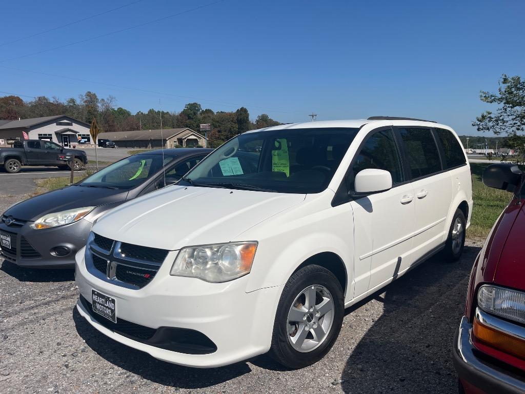 2012 Dodge Grand Caravan SXT's photo
