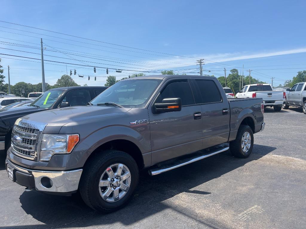 2014 Ford F-150 XLT 4x4 SuperCrew 145-in's photo