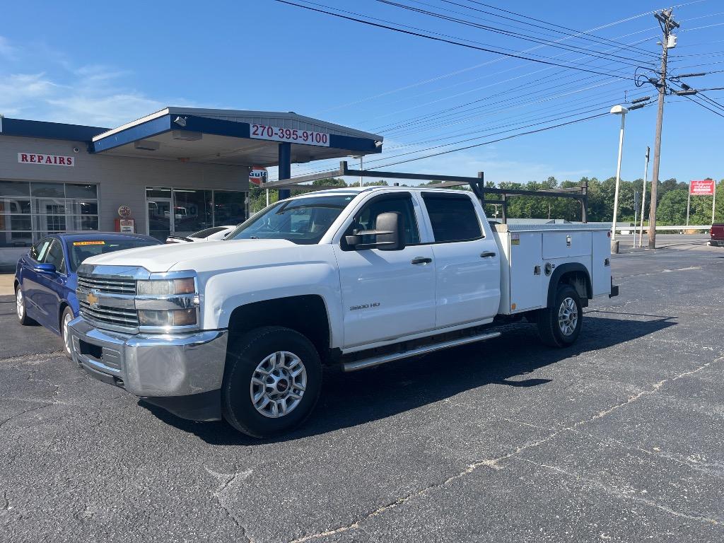 2015 Chevrolet Silverado HD Work Truck 4WD Crew Cab Short Box SRW's photo