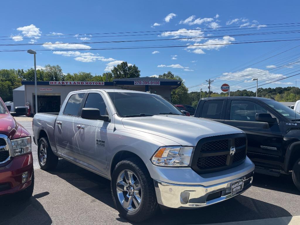 2017 RAM Ram 1500 Pickup Big Horn's photo