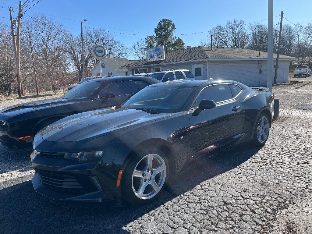 2018 Chevrolet Camaro 1LT's photo