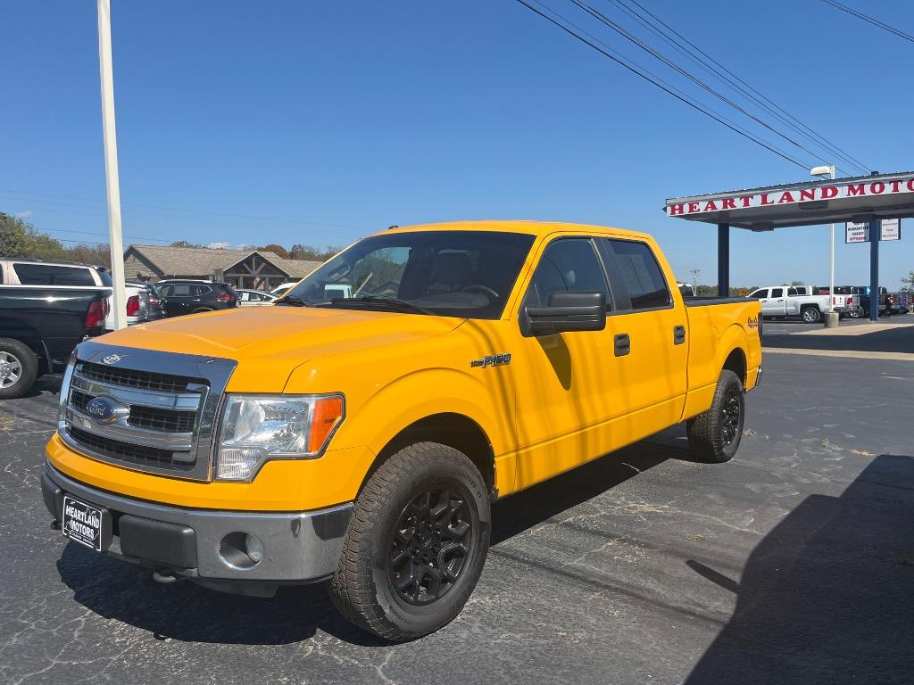 2013 Ford F-150 XLT's photo