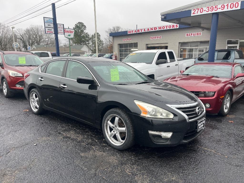 2013 Nissan Altima Sedan S's photo